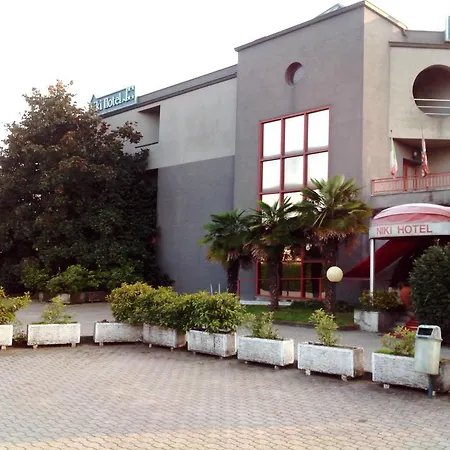 Niki Hotel 3*