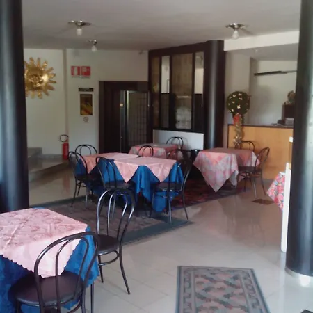 Niki 3* Tribiano