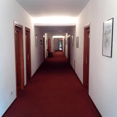 Hotel Niki