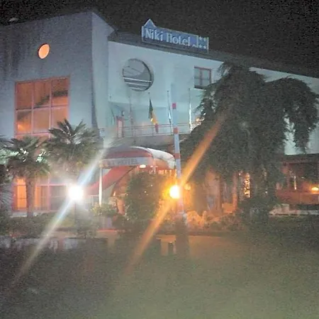 Hotel Niki 3*